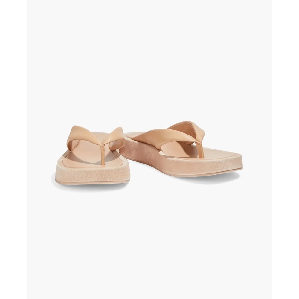 Vince nell platform flip flop square toed 6.5 originally $225